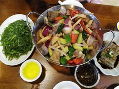 -小厨子私房菜·云南美食店