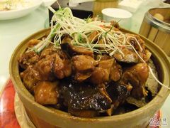 蘑菇炖鸡-金百万烤鸭店(马甸店)