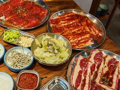 -明洞阿姨·韩式酱蟹烤肉·创意料理(三元桥店)