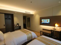 -如家精选酒店(上海张江广兰路地铁站店)