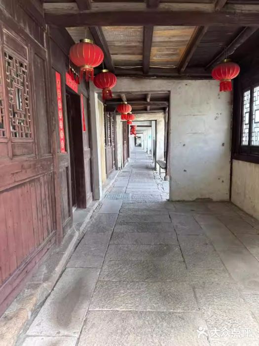 丝绸小镇荻港古村图片
