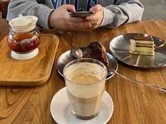 -腾爱熊猫咖啡生活馆(老东门店)