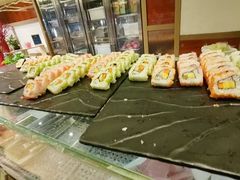 -大中华希尔顿酒店-念自助餐·嗨啤·小龙虾