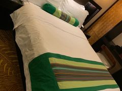 -深圳罗湖东门步行街亚朵X酒店