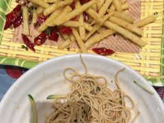 -肥肥虾庄·金牌油焖大虾(杨园滨江时代walk店)