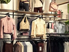 -lululemon(新天地店)