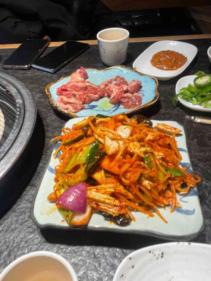 宣吉炭火烤肉(新华广场店)