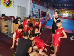 -龙飞散打搏击俱乐部
