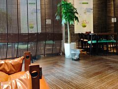 -成都峨眉雪芽大酒店