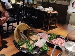 -捞王锅物料理(凯旋路店)