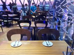 -东方明珠·空中旋转餐厅