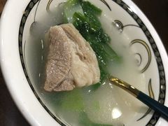 -清真·玛丽亚新疆菜主题餐厅(浙江中路店)