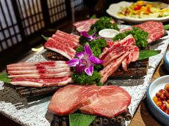 -明洞阿姨·韩式酱蟹烤肉·创意料理(三元桥店)