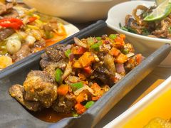 -隔壁老王·家常云南菜(花巷店)