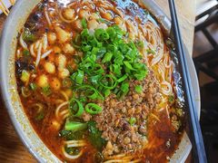 -丁丁猫重庆小面(徐州路店)