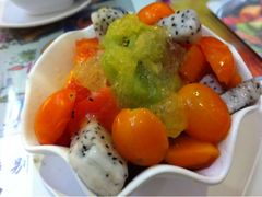 杂果冰燕-糖糖屋•糖水•雪花冰店(时尚天河店)
