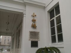 -南京双门楼宾馆(盐仓桥地铁站阅江楼店)