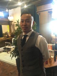 -TWOFACE 双面理发馆