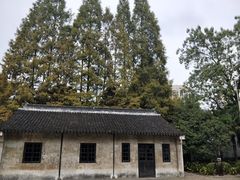 -上海市龙华烈士陵园