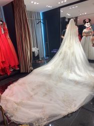 点击看大图 -GRACE KELLY婚纱与礼服(北京店)