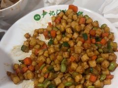 -尹记门钉肉饼(丰台站店)