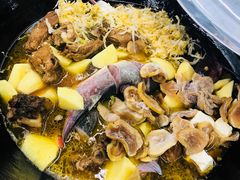 -屯老二农家铁锅炖·行业领军者(梅江店)