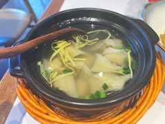 -馋三尺蟹粉小笼(人民广场店)