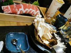 -湊湊火锅·茶憩(上海合生汇店)