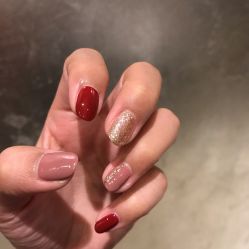 -悦指间美甲美睫