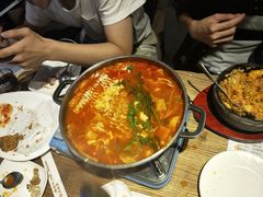 芝士顿部队火锅-花腰餐吧Bistro烧烤 傣味(传媒大学店)
