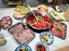-王奋斗贵州酸汤牛肉火锅