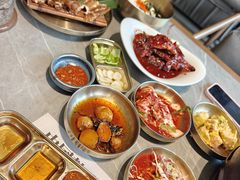 -草家酱蟹炭火烤肉店(珲春南路一店)
