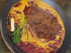 -黄潇洒老火锅(九眼桥宏济巷店)