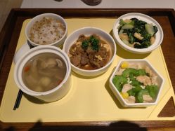 -乐茵敔山湾月子中心(独栋湖景店)