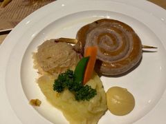 -LENBACH兰巴赫西餐啤酒坊(大连东港店)