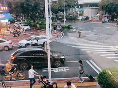 -鑫悦楼煎蟹·16年海鲜大排档