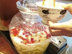 -成都你六姐·牛肉冒菜(城市集市合生汇店)