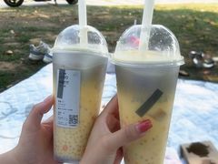 -喜茶(东莞雍华庭店)