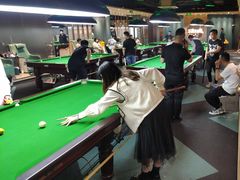 -夜时尚台球俱乐部(汉阳摩尔城店)