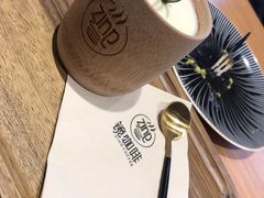 -ZING COFFEE 镜咖啡