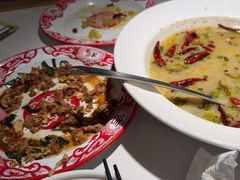 -江渔儿酸菜鱼(万科东荟城店)