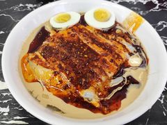 -何老二卤汁凉粉