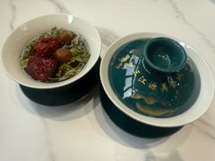 -三江源美食城
