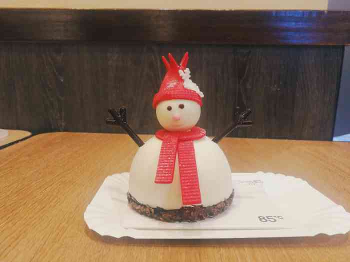 85度c 中山路百盛负一楼          像这样长得太好看的蛋糕,我