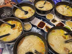 -桥香园过桥米线(古城北门店)