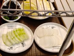 -天宜隆蘑菇宴火锅(石景山旗舰店)