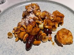 宫保虾球-湖鱼湖·蓉亭食贝(亚运村店)