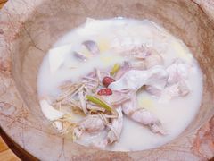 -滇大池云南菜·蒸汽石锅鱼(姚家园万象汇店)