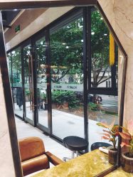 -PE SALON