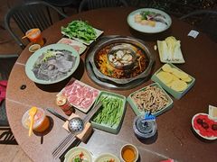 -巴倒烫陆派火锅山庄(南山总店)